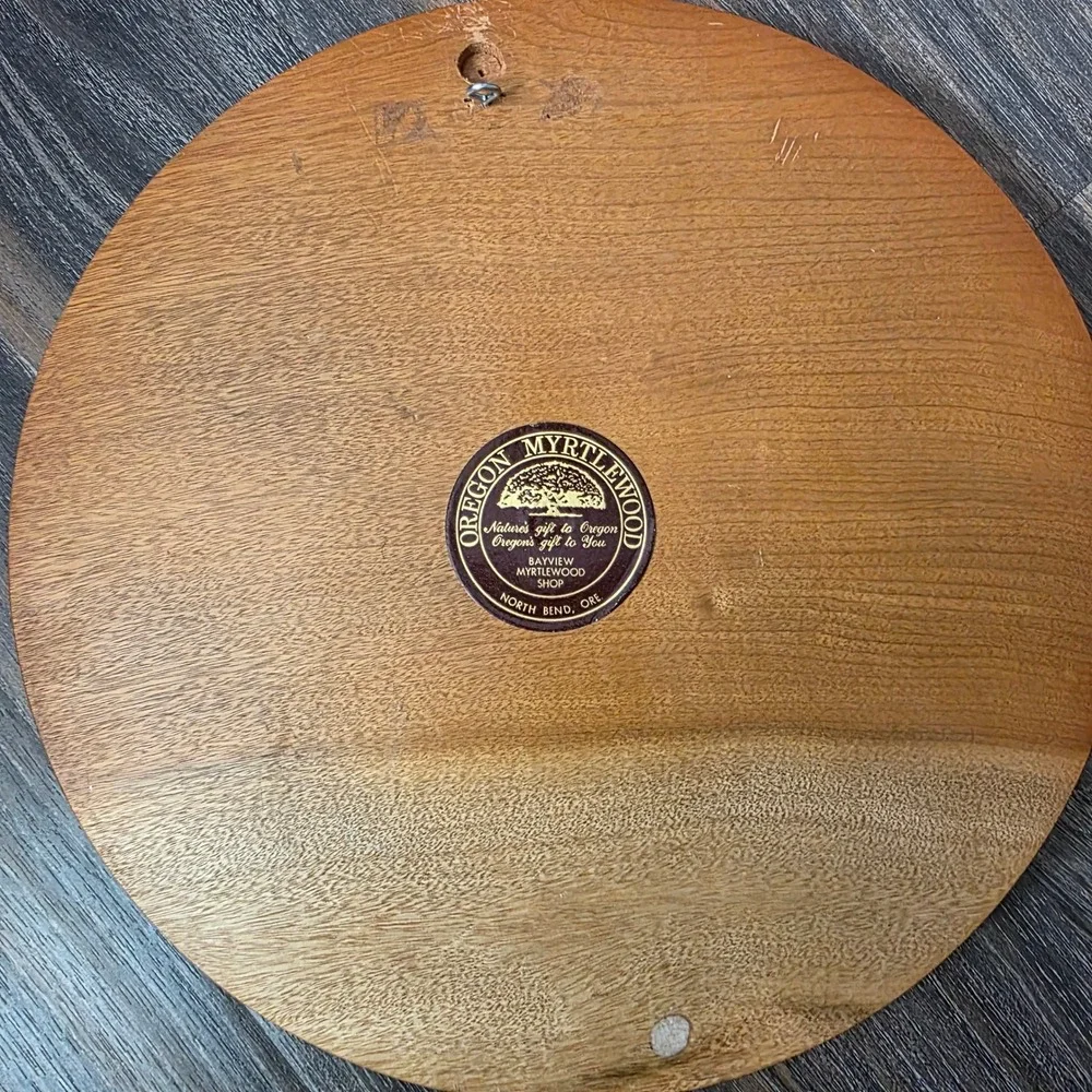 Oregon Myrtlewood Hand Painted Landscape Wall Plaque Anita Signed 12 Inch Round‎